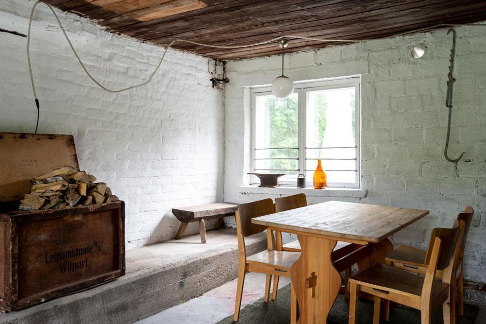 Villa Bjoerkbo, Old Farm With Modern Conveniences Sarkilahti Exterior foto